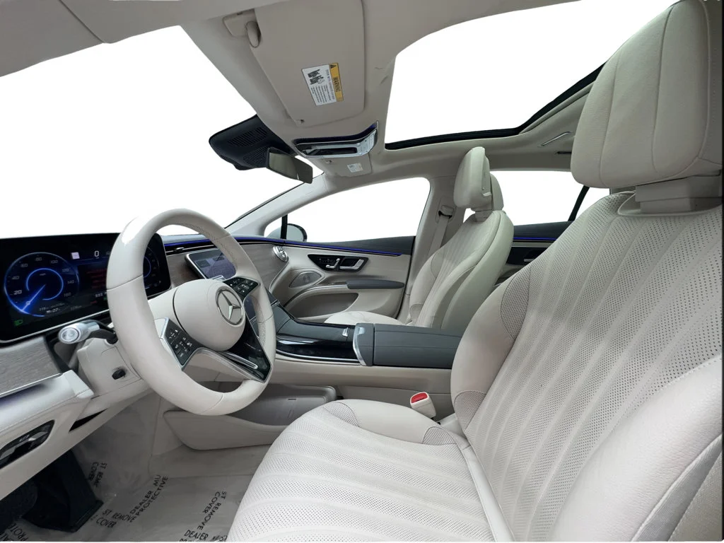 Used 2023 White Mercedes-Benz 450 image 19