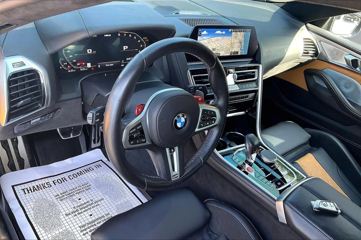 Used 2022  BMW Competition image 17