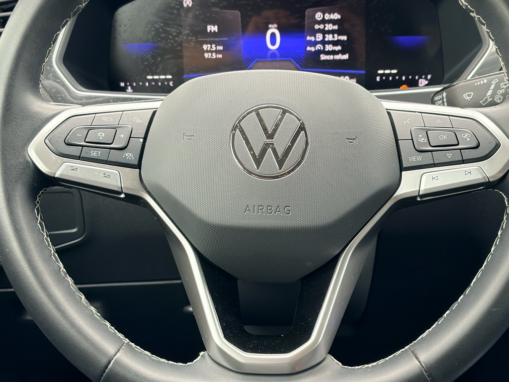 Used 2024 Platinum Gray Metallic Volkswagen SE image 13