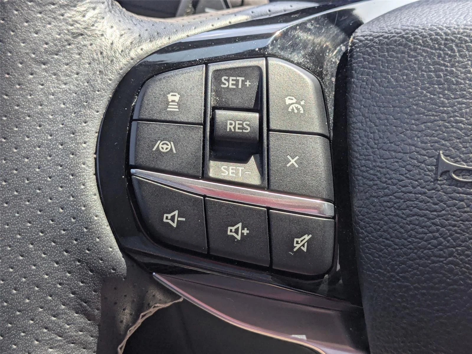 Used 2024 Agate Black Metallic Ford ST image 19