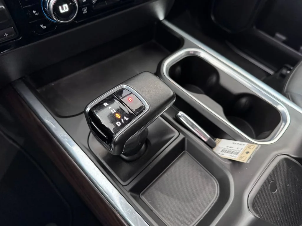 2023 GMC Sierra 1500 SLT - Photo 26