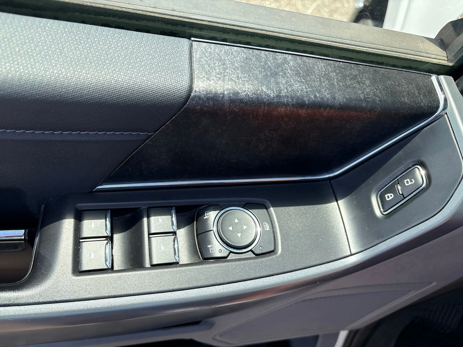 Used 2022 White Ford XLT image 14