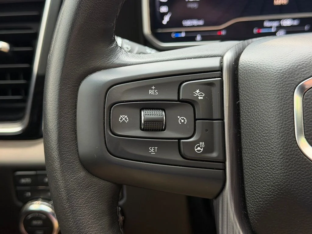 Used 2024 Blue GMC Denali Ultimate image 18