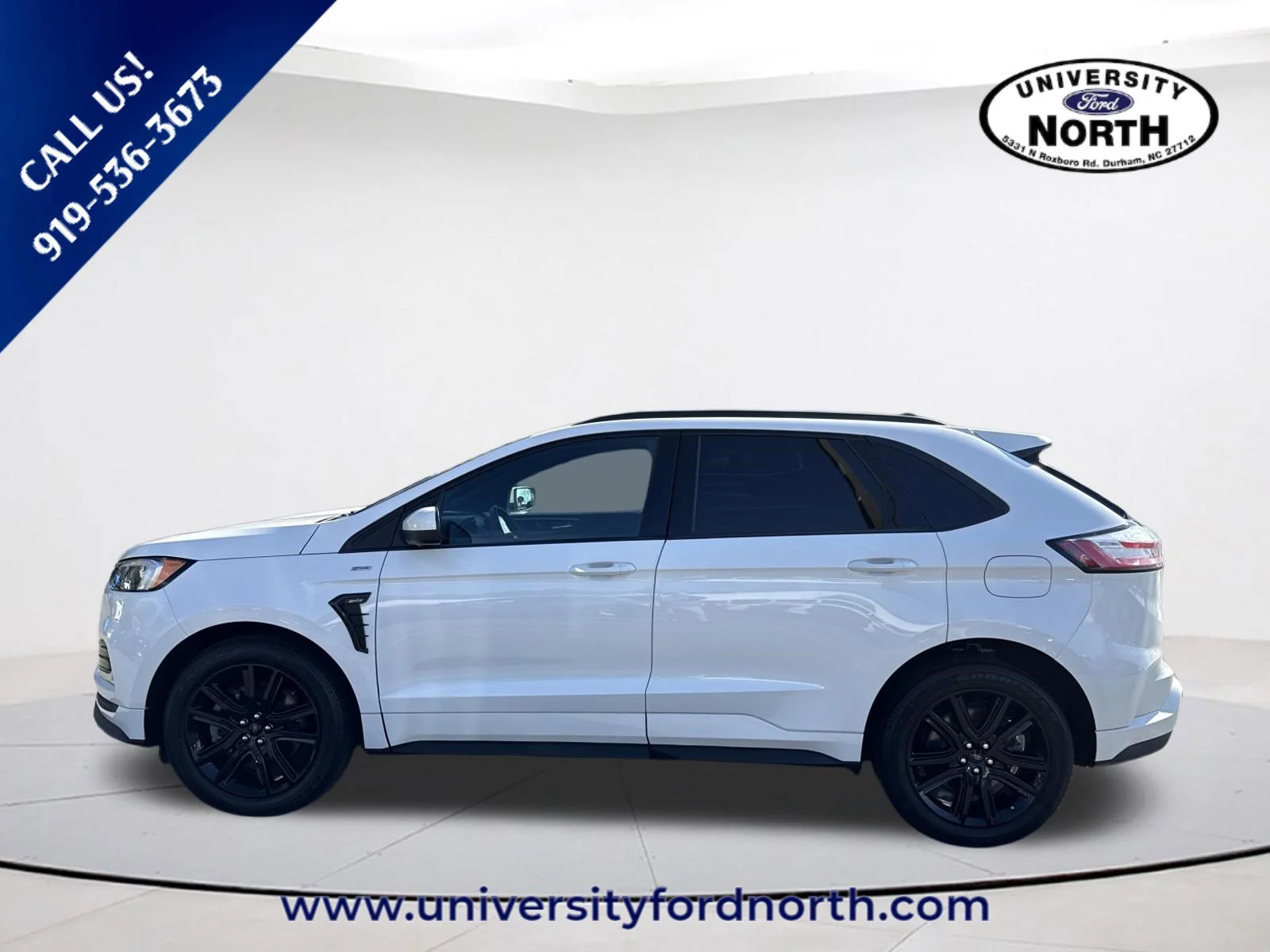 Used 2022 White Metallic Ford ST Line image 4