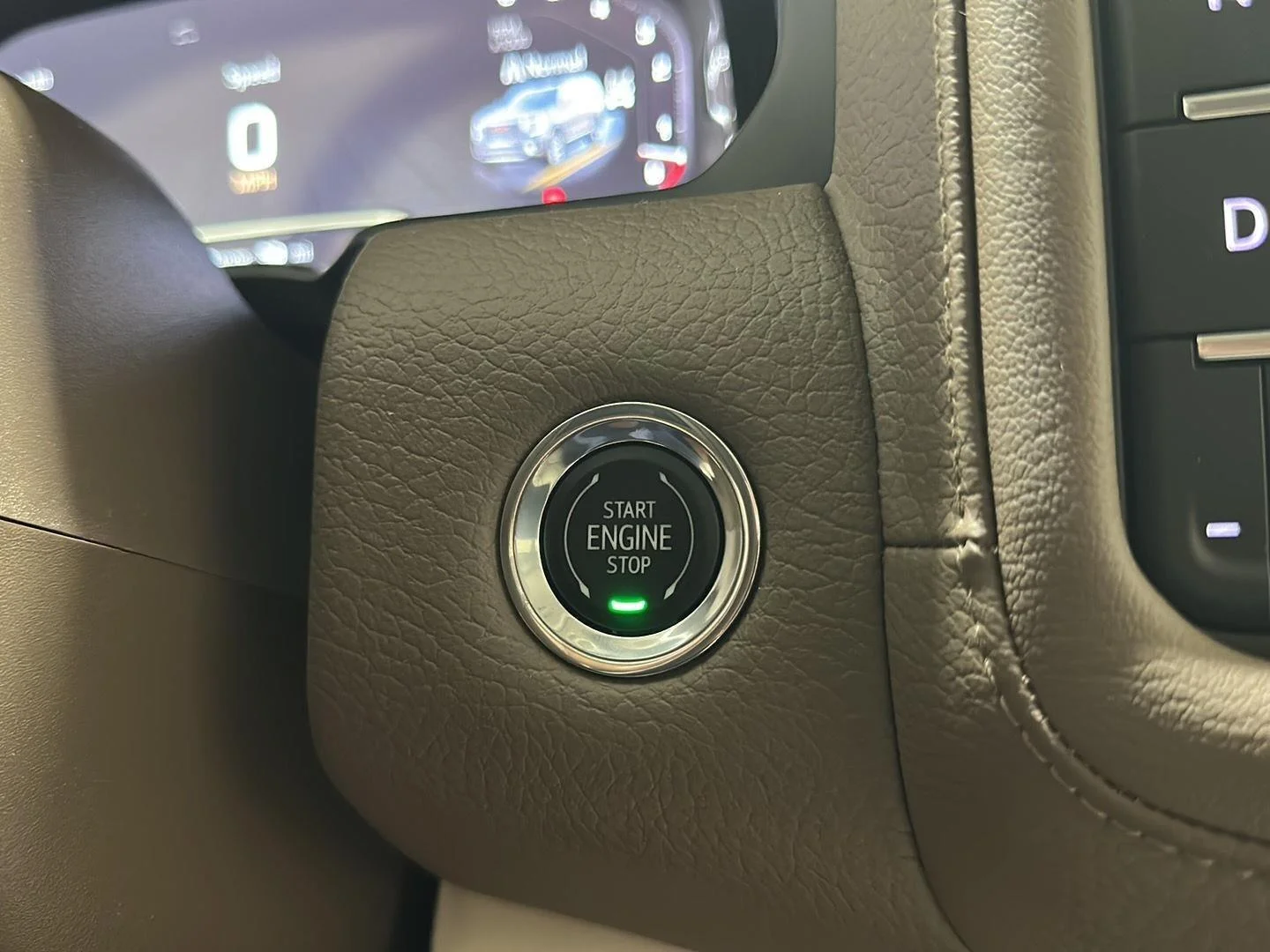 Used 2023 WHITE FROST TRICOAT GMC Denali image 16