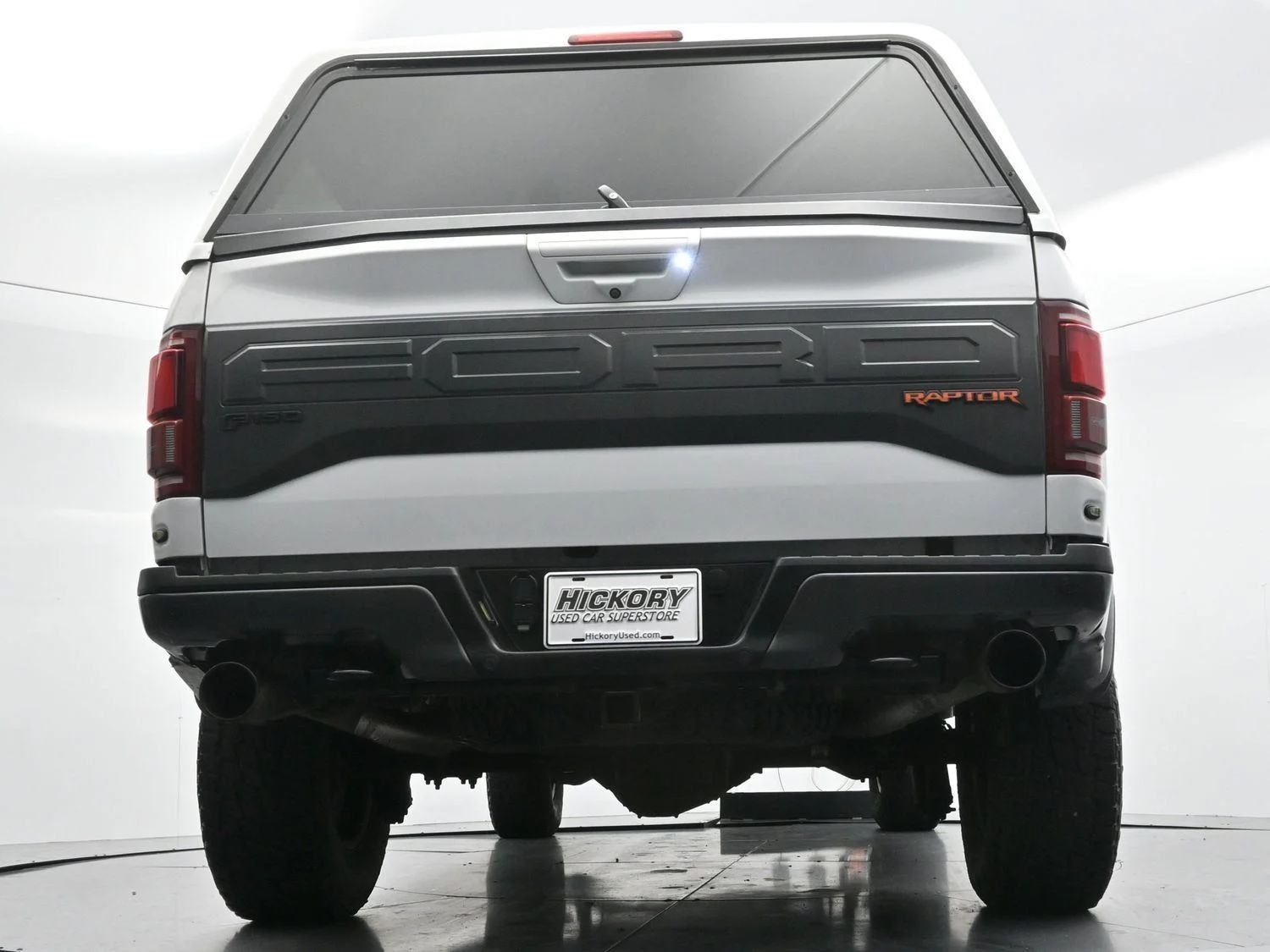 Used 2018 Oxford White Ford Raptor image 57