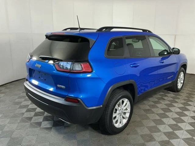 Certified Used 2022 Blue Jeep Latitude Lux image 8