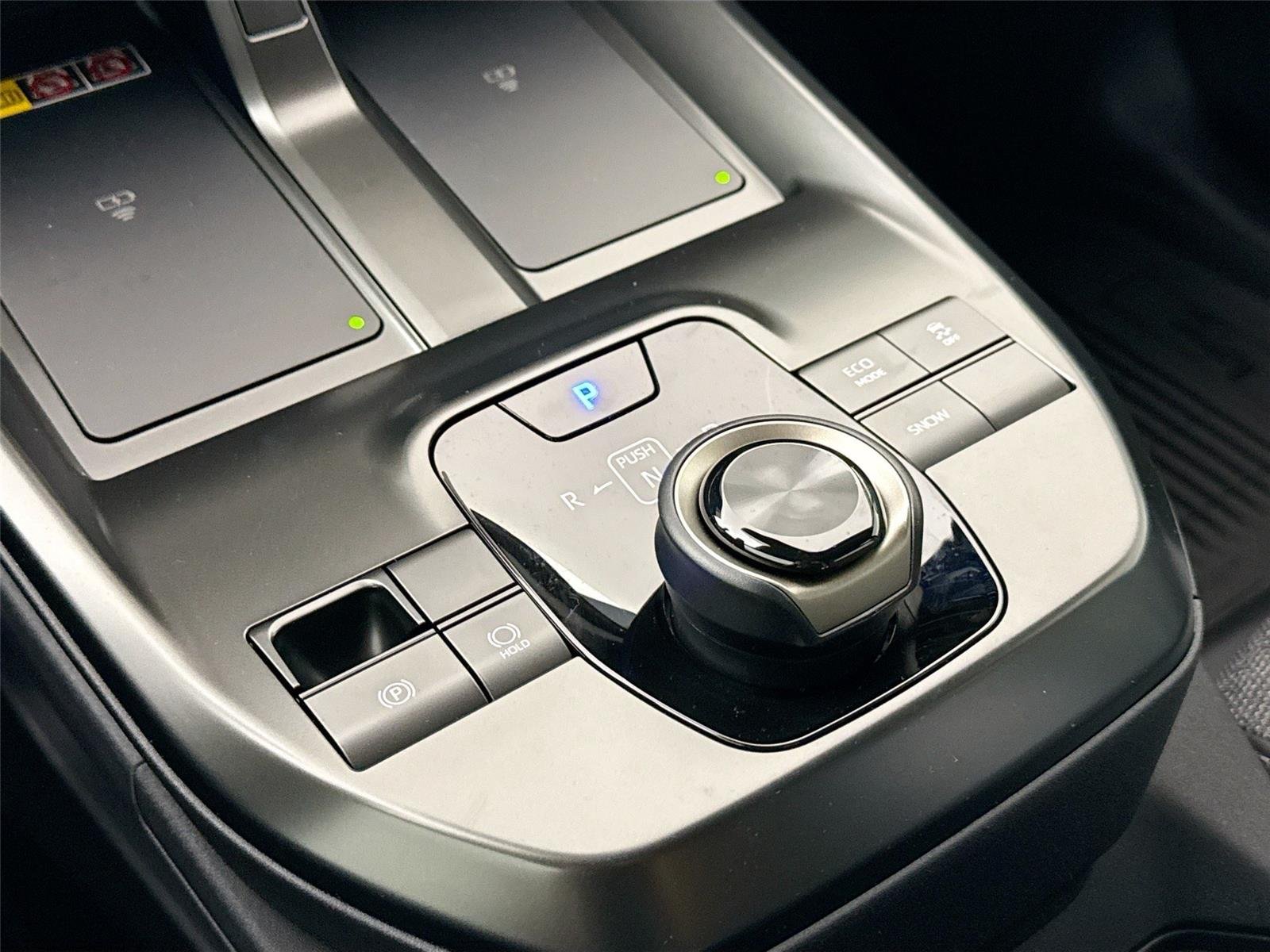 New 2026 Wind Chill Pearl Toyota XLE image 28