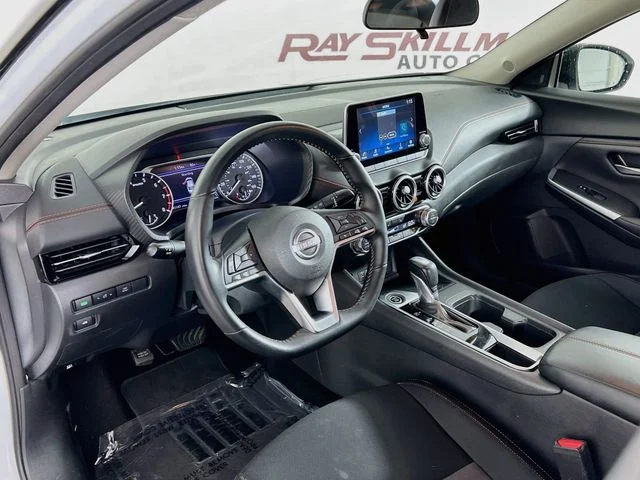 Used 2025 White Nissan SR image 33