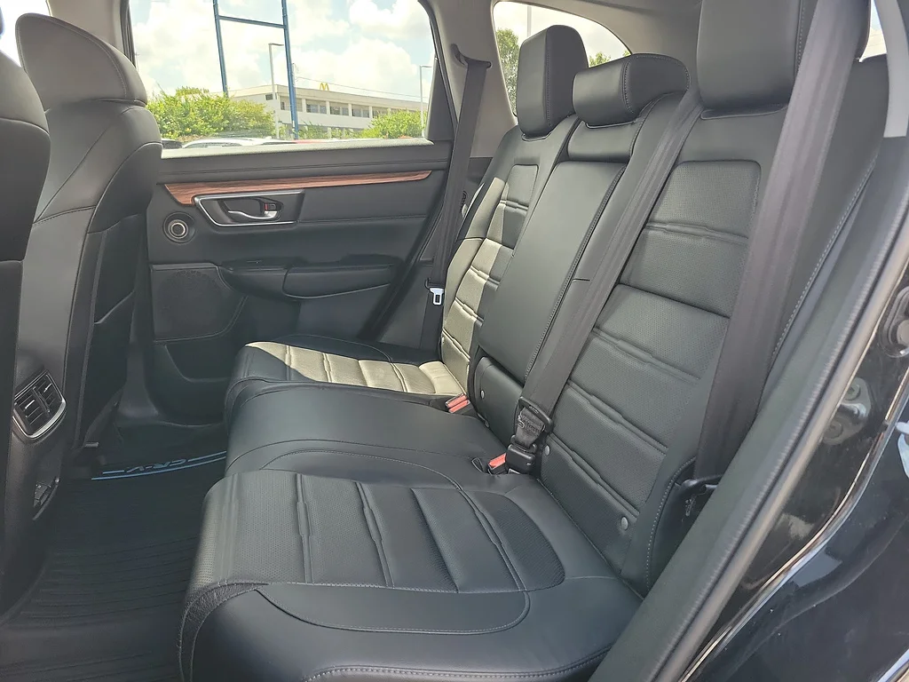 Used 2022 Crystal Black Pearl Honda Touring image 16