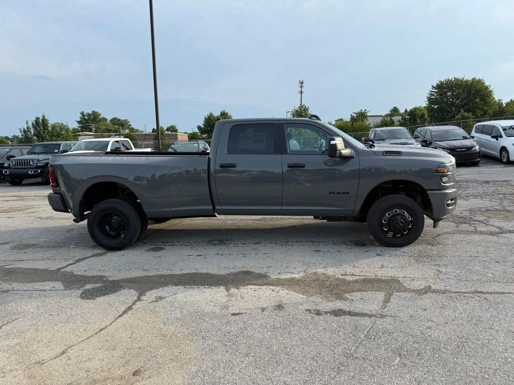 New 2027 Ceramic Gray Clearcoat RAM Big Horn image 5