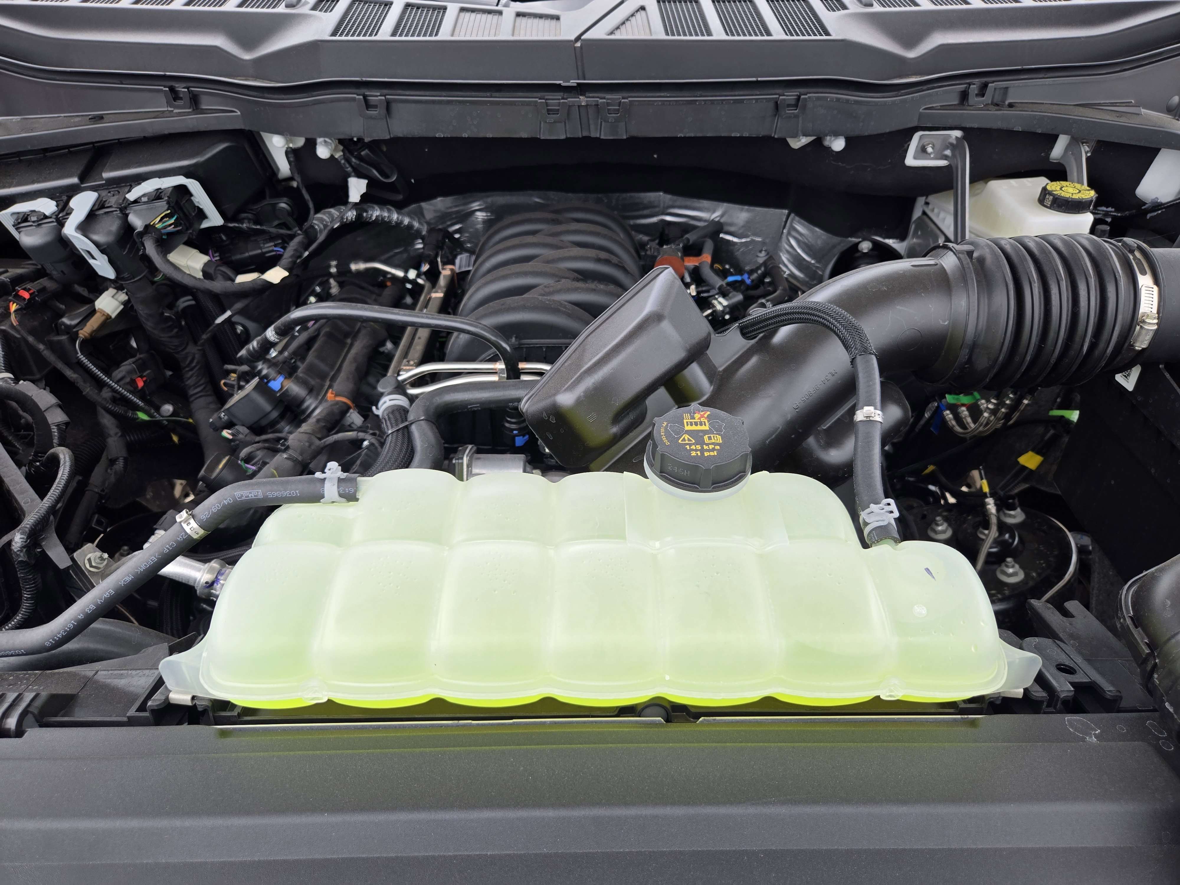 New 2026 Oxford White Ford XL image 20