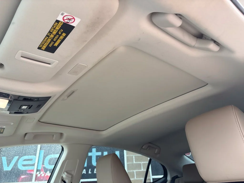 Used 2021 Beige Lexus 300h image 14