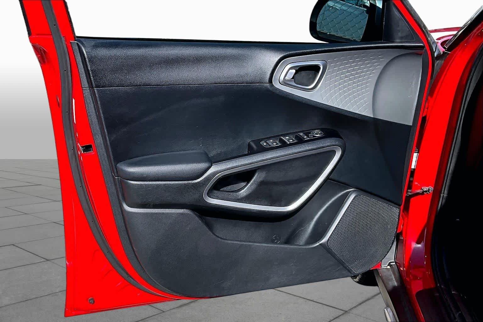 Used 2021 Inferno Red Kia X-Line image 26