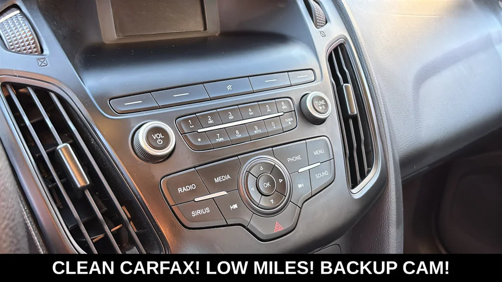 Used 2018 White Ford SE image 16