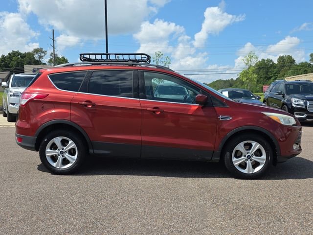 Used 2016 Ford Escape SE with VIN 1FMCU0GX5GUC29230 for sale in Southaven, MS