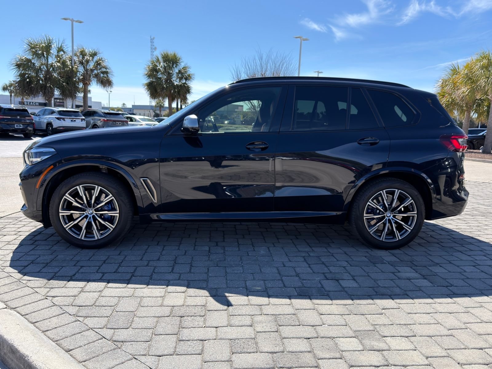 Used 2022 Carbon Black Metallic BMW M50i image 12