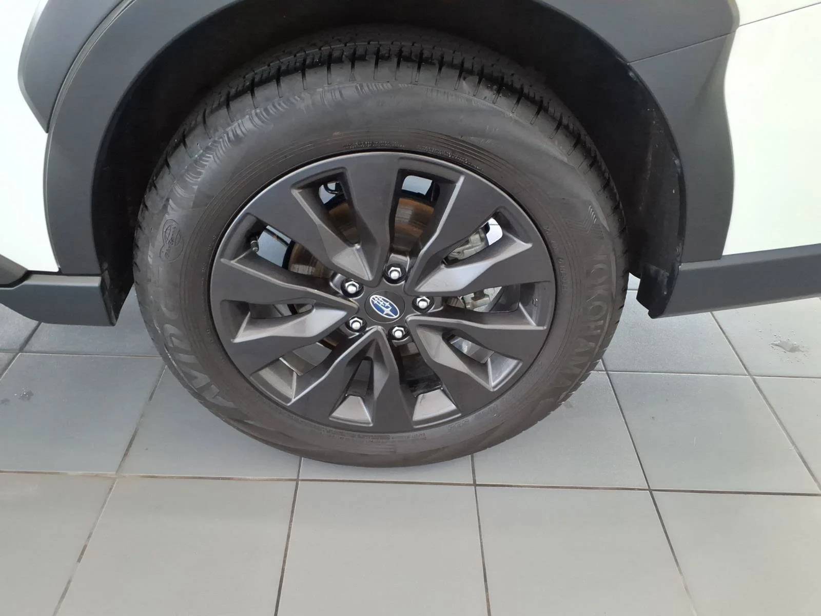 Certified Used 2025 Crystal White Pearl Subaru Onyx Edition image 18