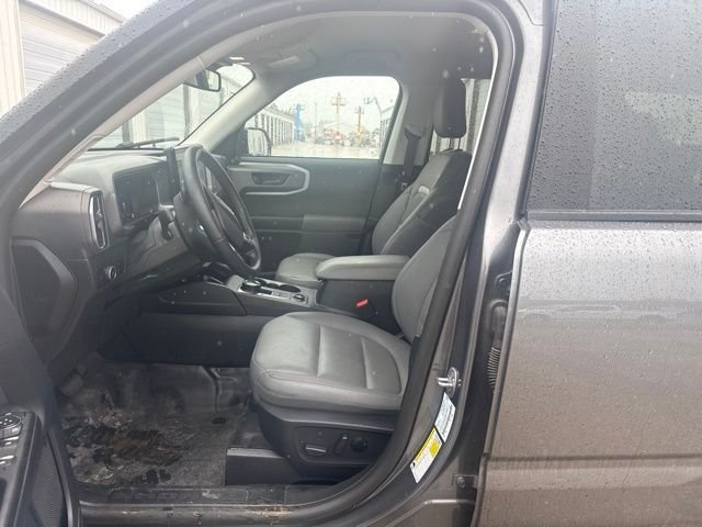 Used 2025 Gray Ford Badlands image 3