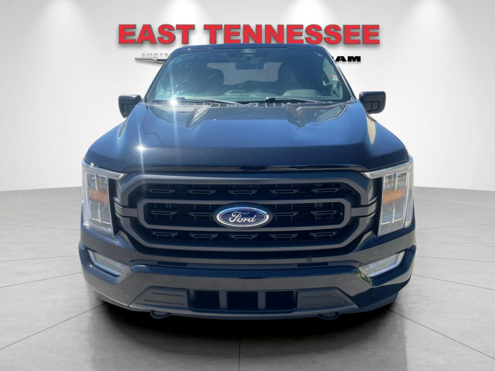 Used 2022 Black Ford XLT image 9