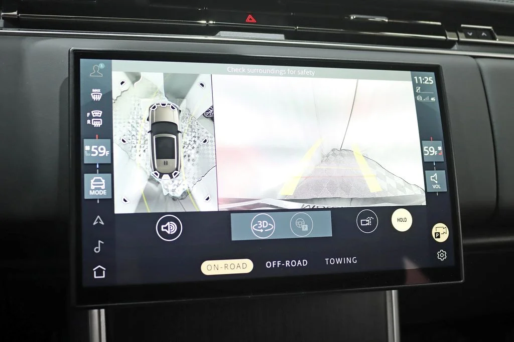 Used 2024 Black Land Rover SE image 18
