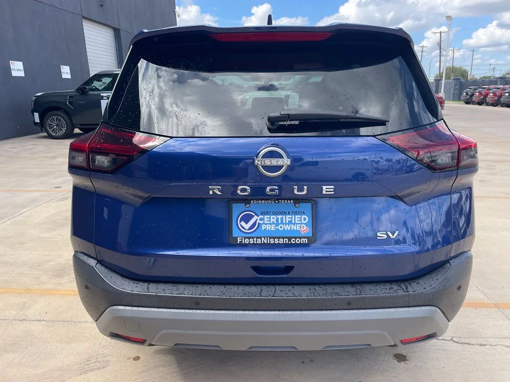 Used 2023 Blue Nissan SV image 4