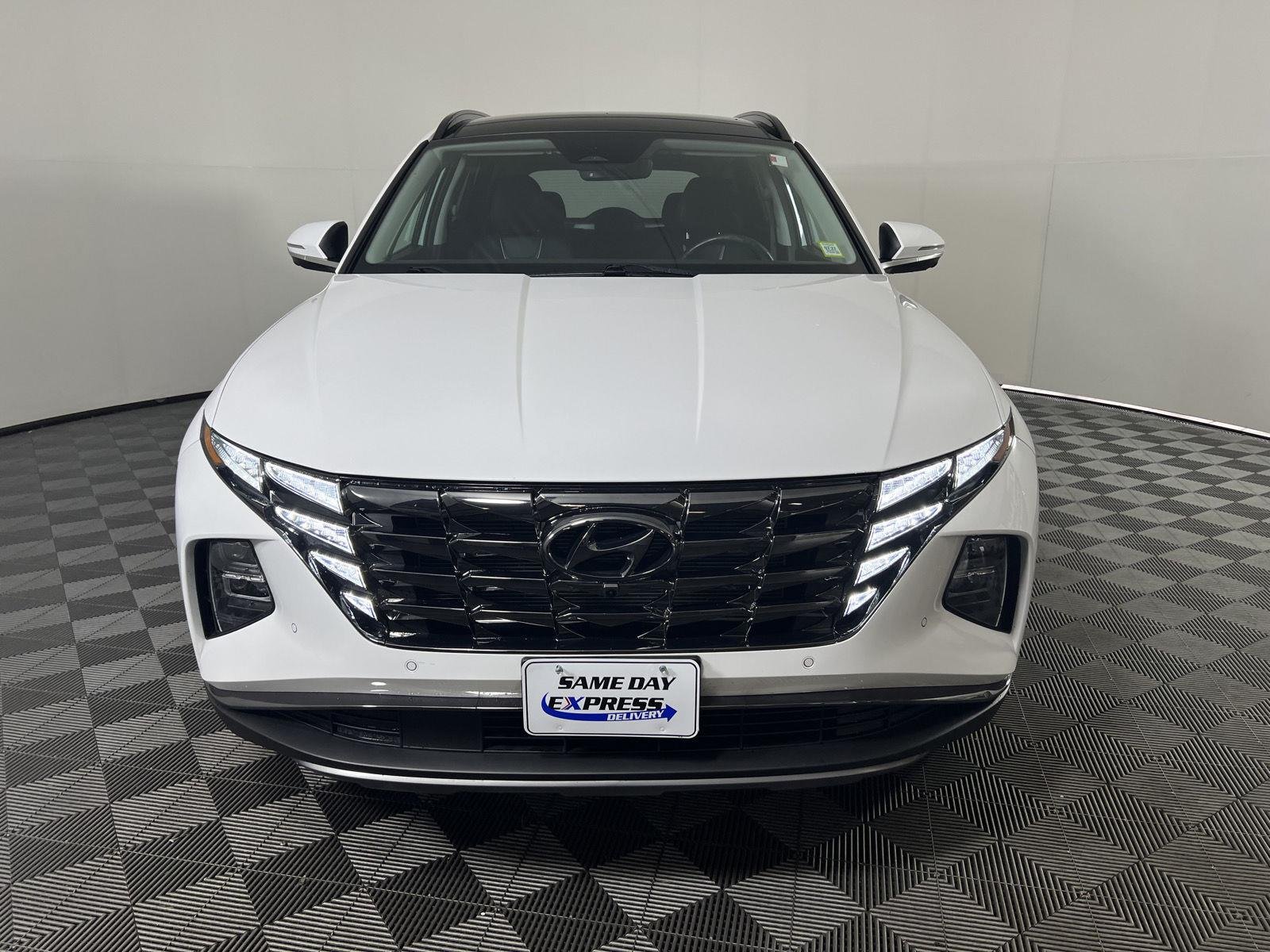 Used 2024 White Pearl Hyundai Limited image 35