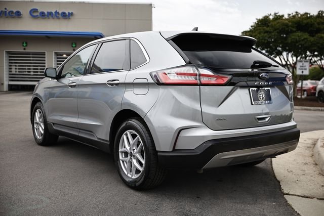 Used 2024 Silver Metallic Ford SEL image 7