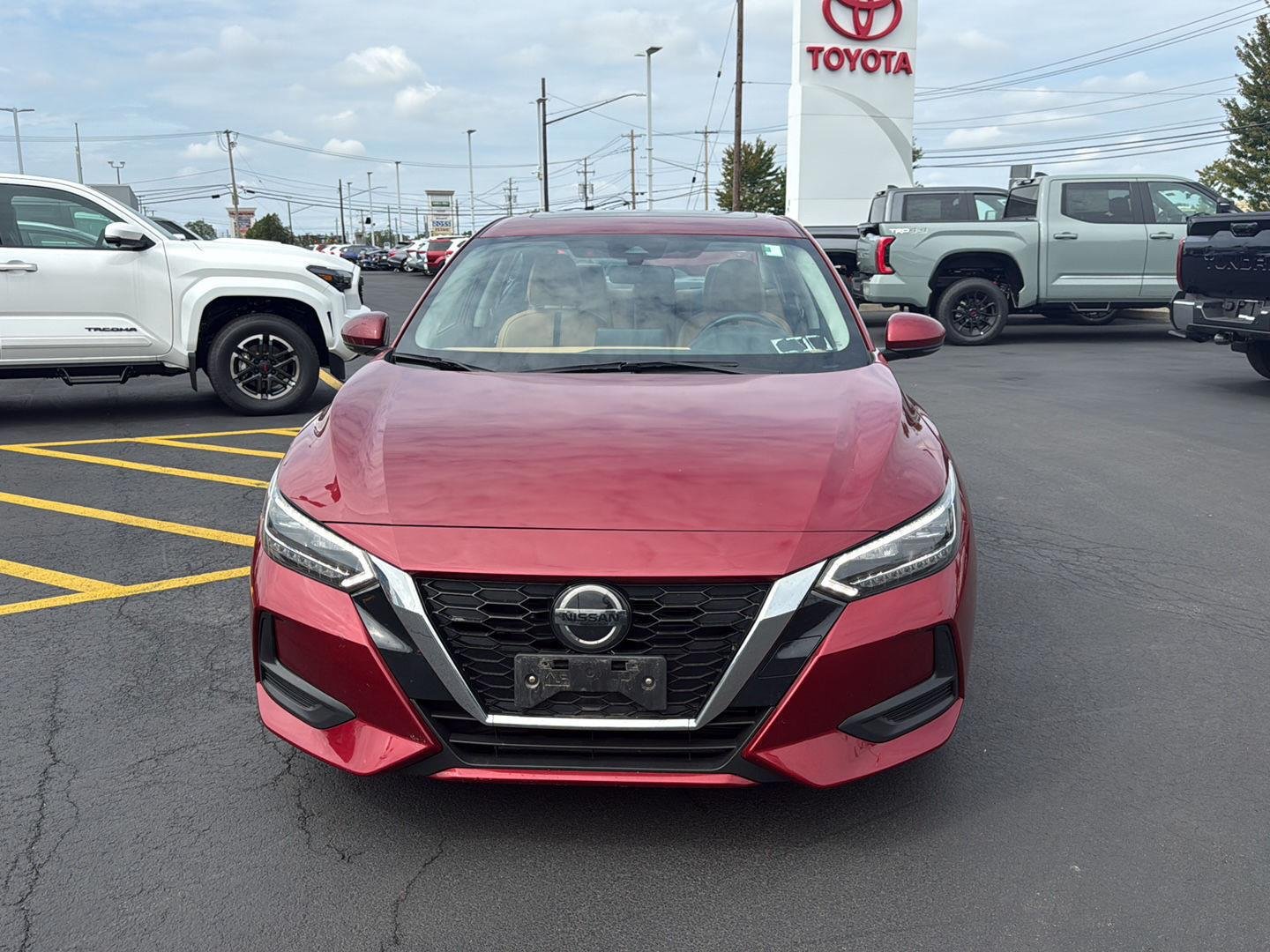 Used 2020 Scarlet Ember Tintcoat Nissan SV image 8