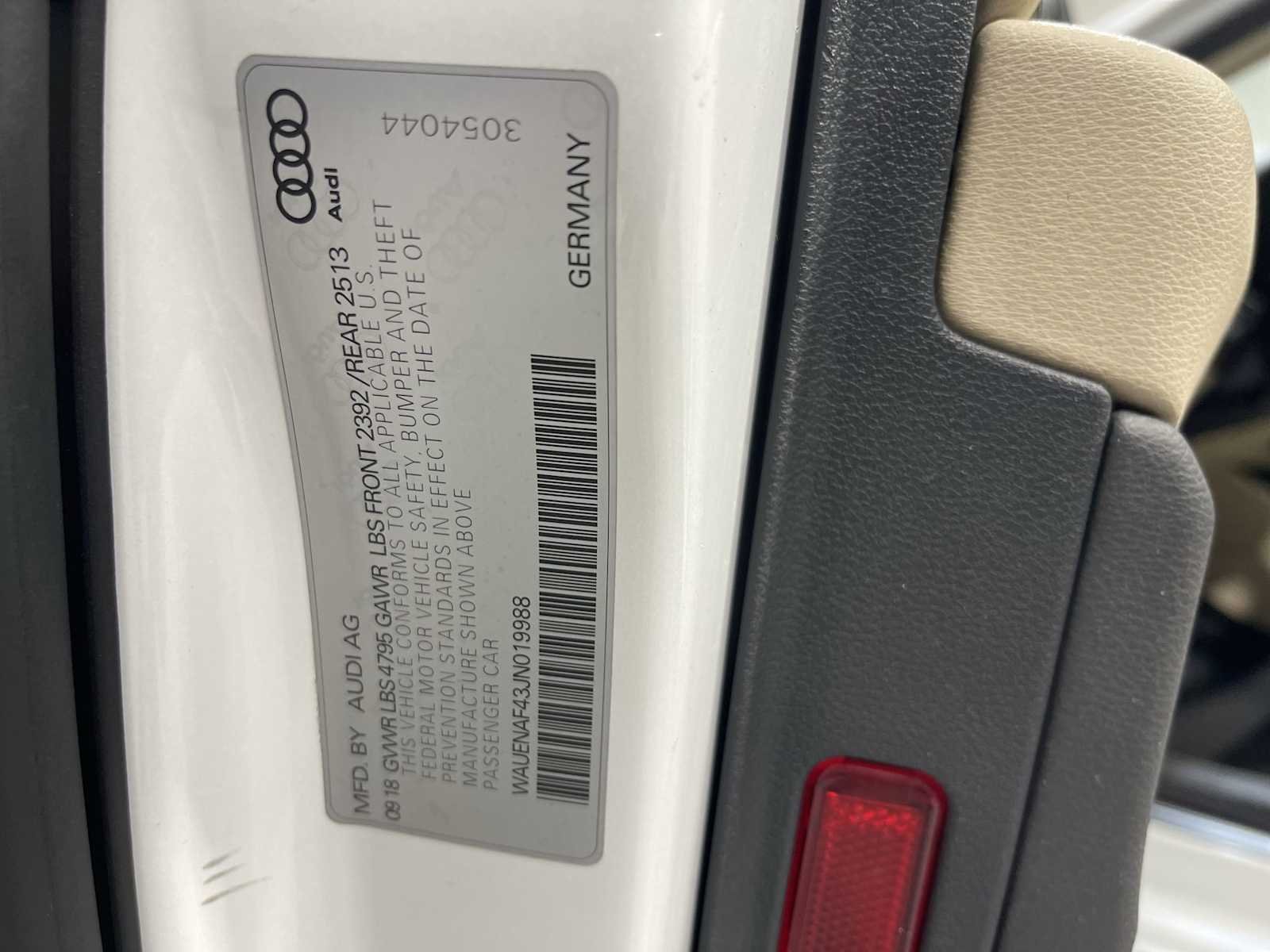 Used 2018 White Audi Tech Premium Plus image 21