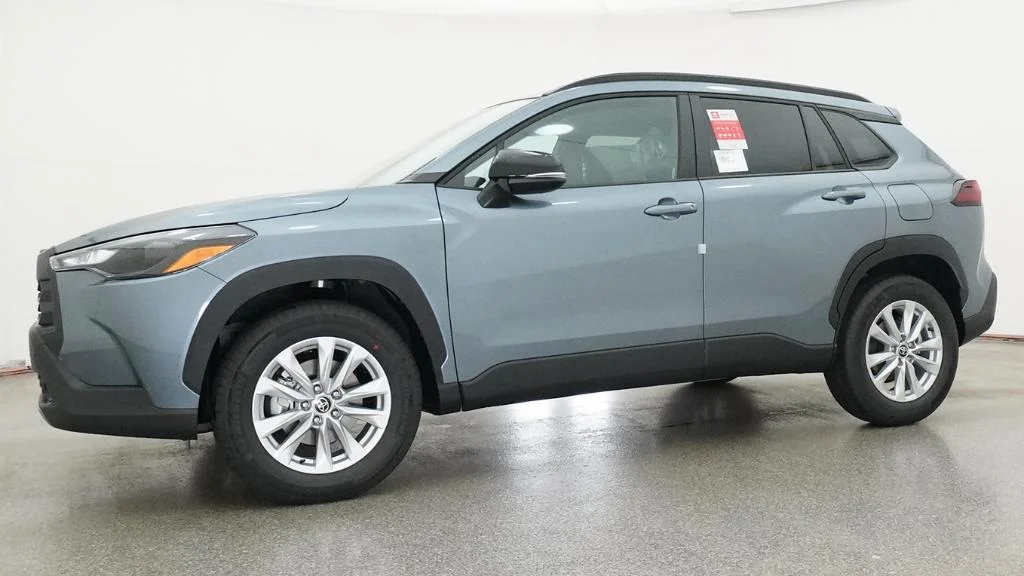 New 2026 Celestite Toyota LE image 4