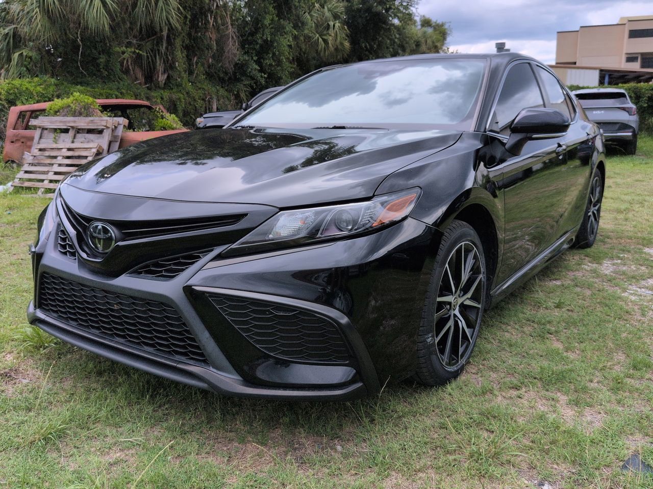 Used 2023 Midnight Black Metallic Toyota SE image 6