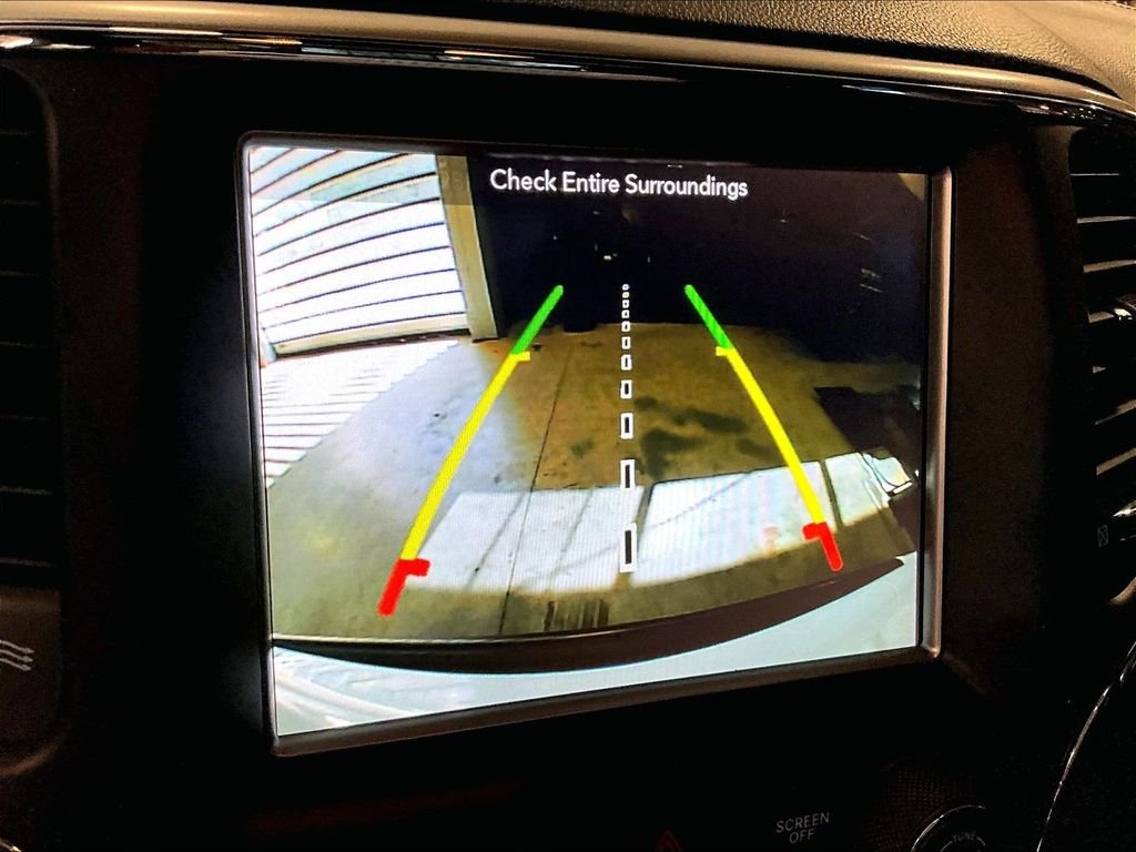 Used 2018 White Jeep Overland image 20