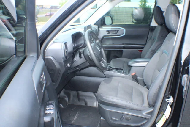 Used 2021  Ford Badlands image 12