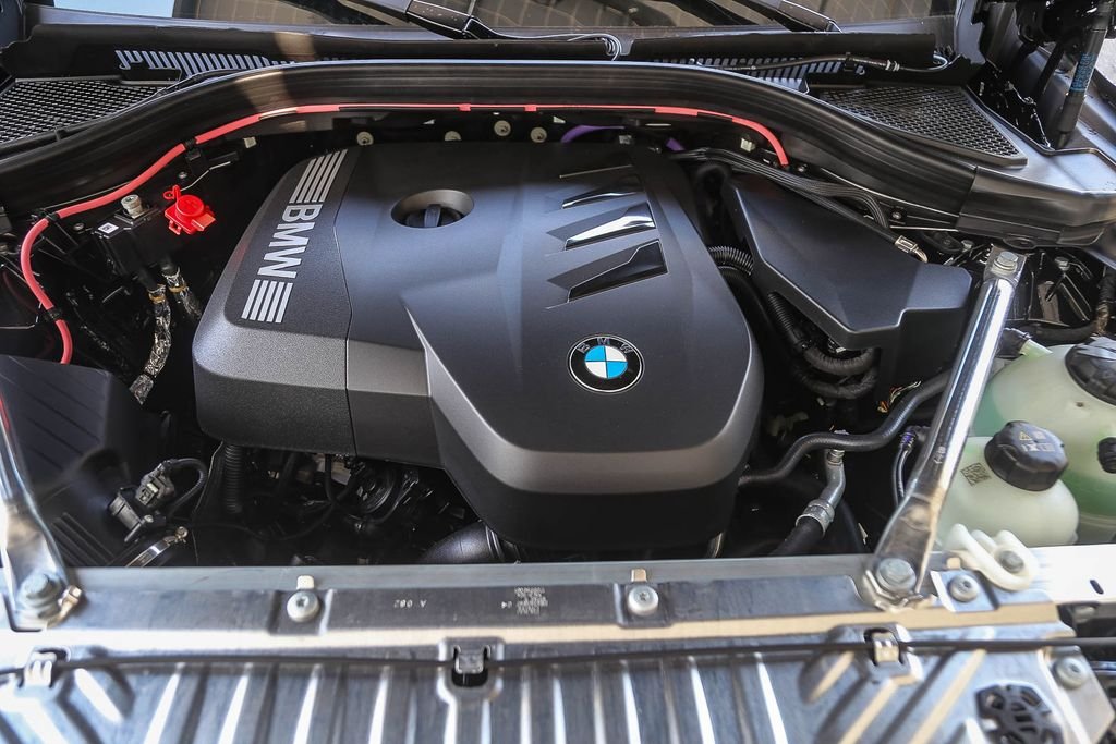 New 2026 Black Sapphire Metallic BMW 30 xDrive image 24