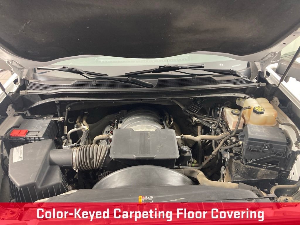 Used 2021 SUMMIT WHITE Chevrolet Custom image 28