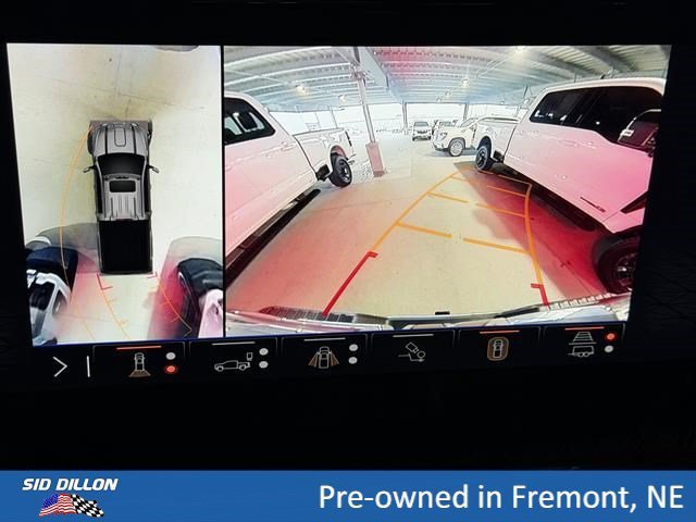 Used 2025 Sterling Metallic GMC Denali image 3