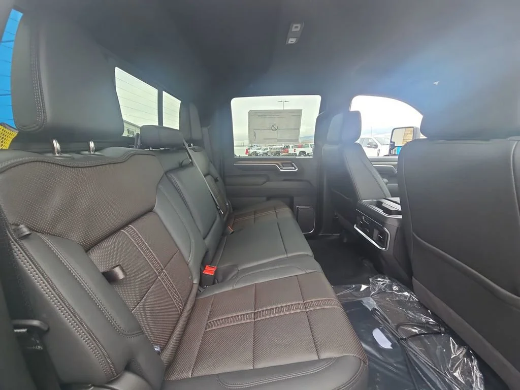 2026 Chevrolet Silverado 3500 HD High Country - Photo 13