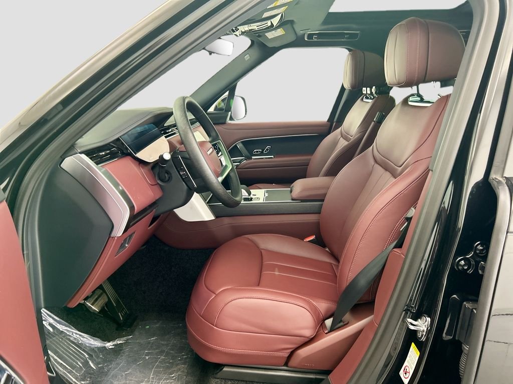 New 2026 Santorini Black Land Rover SE image 18