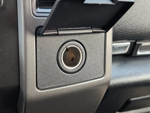 Used 2021 Magnetic Metallic Ford XLT image 22