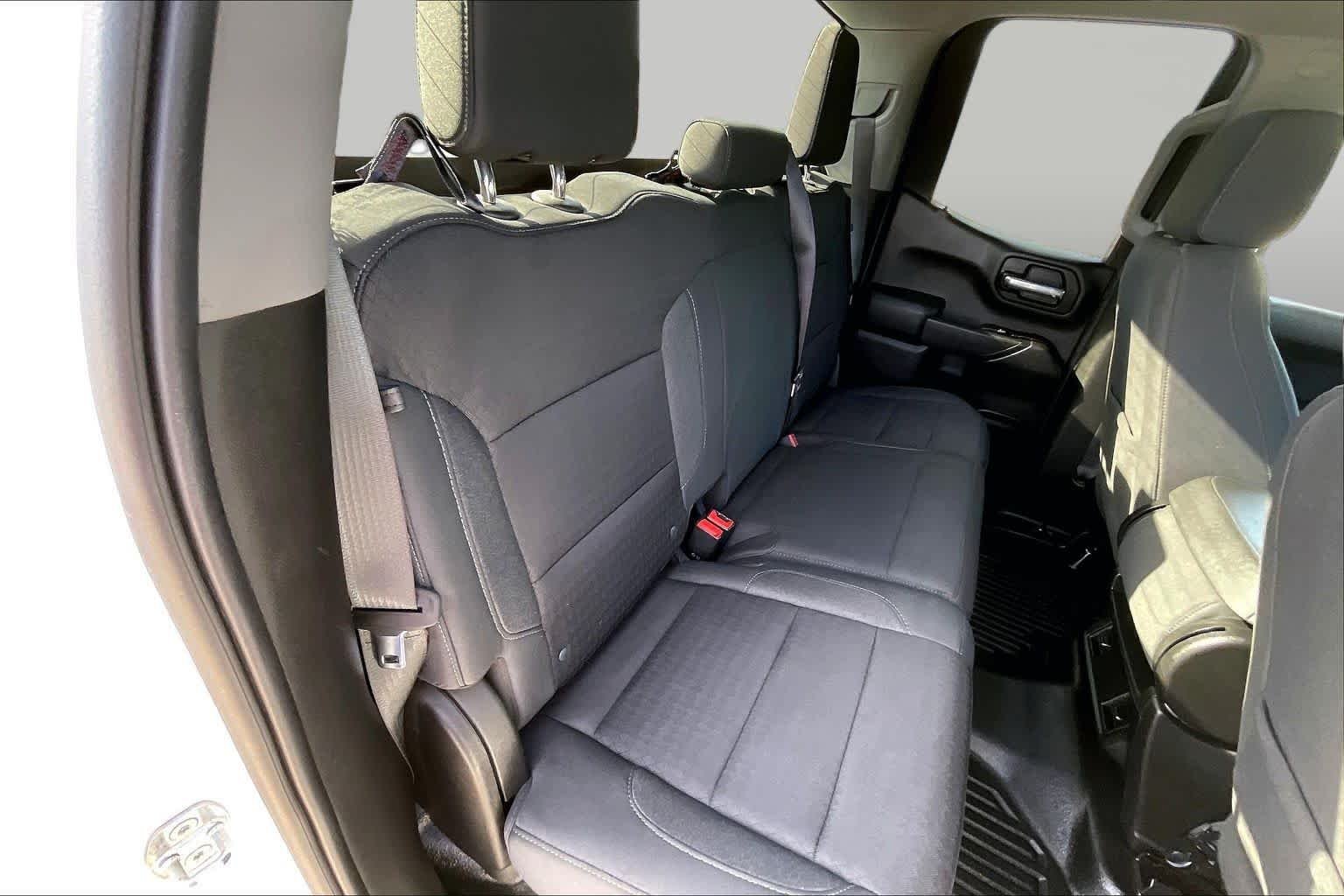 Used 2022 Summit White GMC Pro image 18