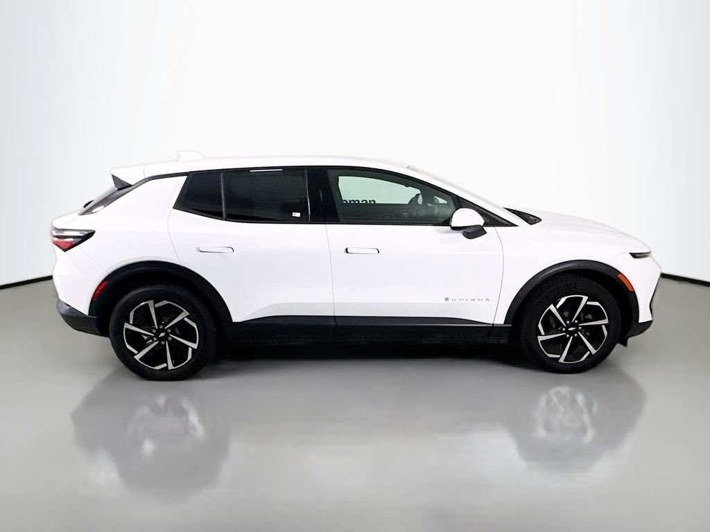 Used 2026 White Chevrolet LT image 25