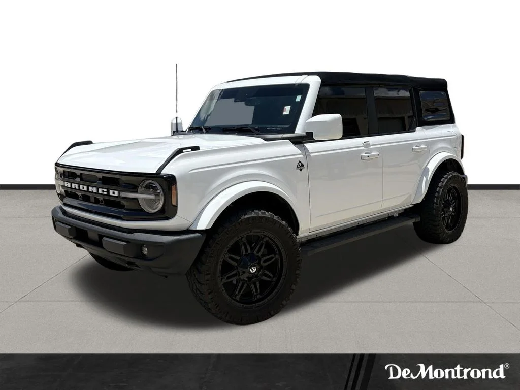 Used 2022 Oxford White Ford Outer Banks image 1