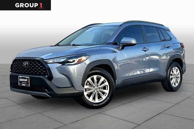 Pre-Owned 2022 Toyota Corolla Cross LE FWD Sport Utility