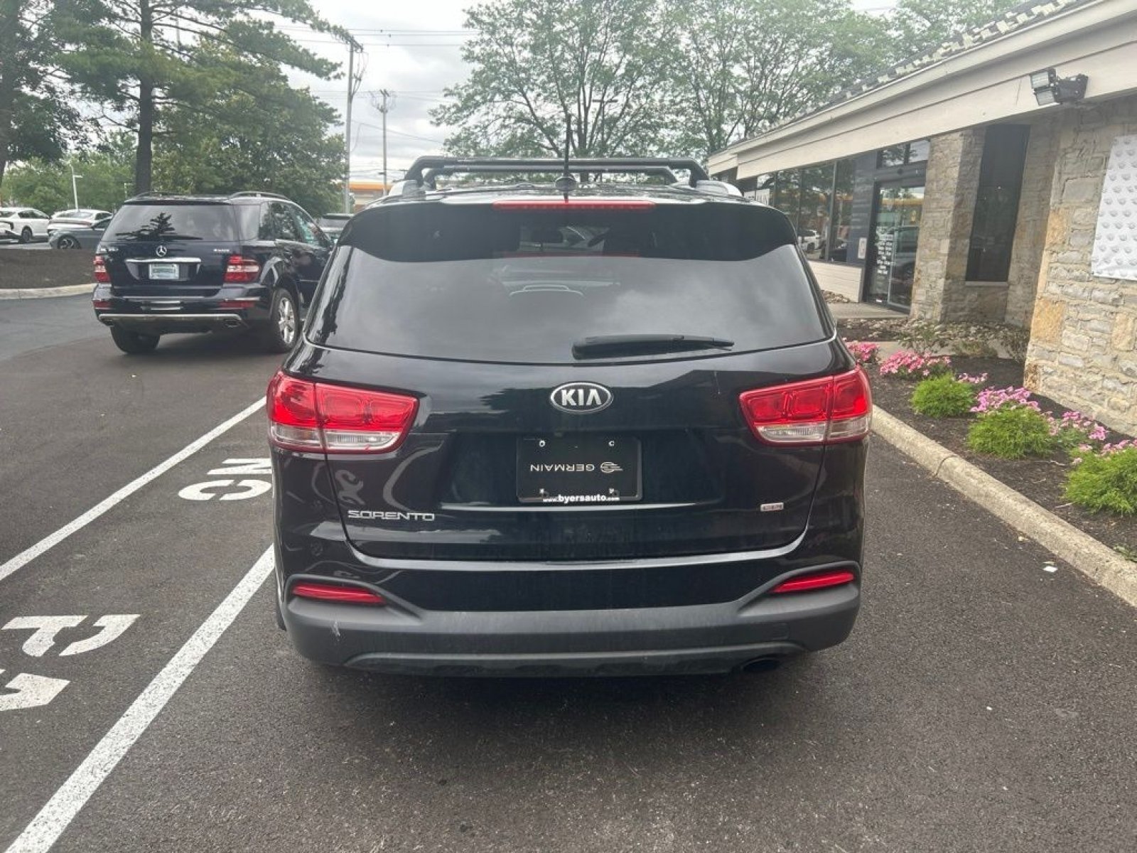 Used 2016 Ebony Black Kia LX image 4