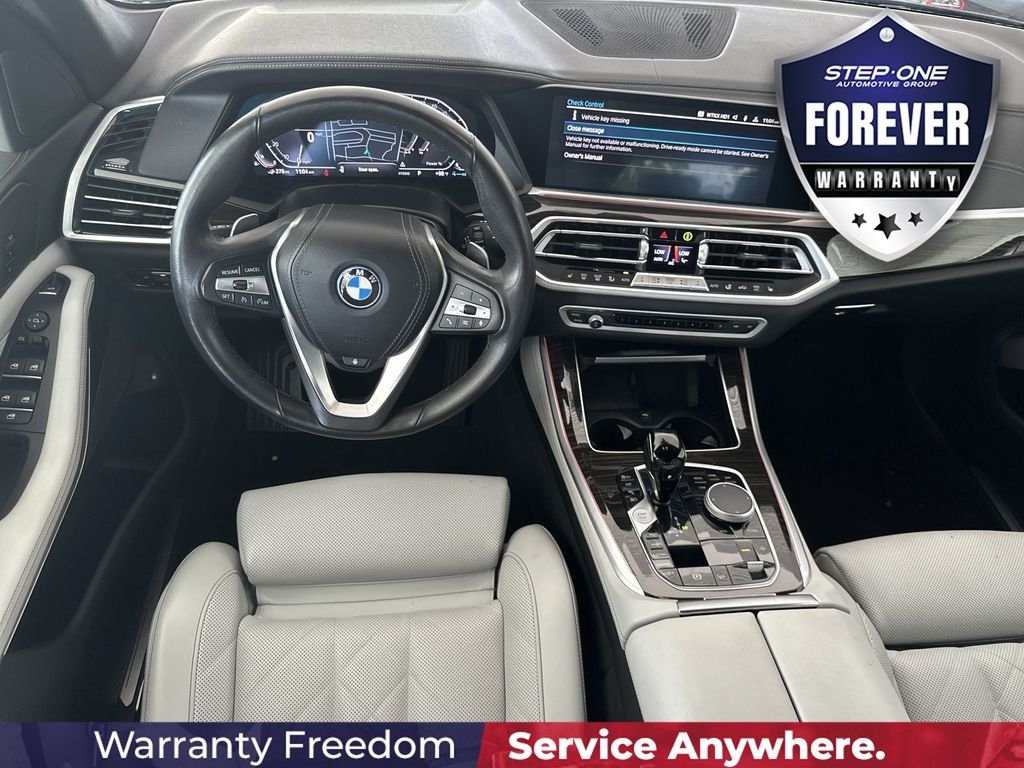 Used 2023 Black BMW xDrive45e image 16