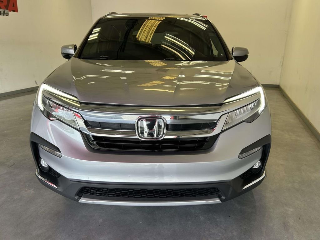 Used 2022 Silver Honda Touring image 8