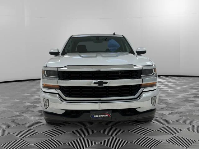 Used 2018 White Chevrolet LT image 8