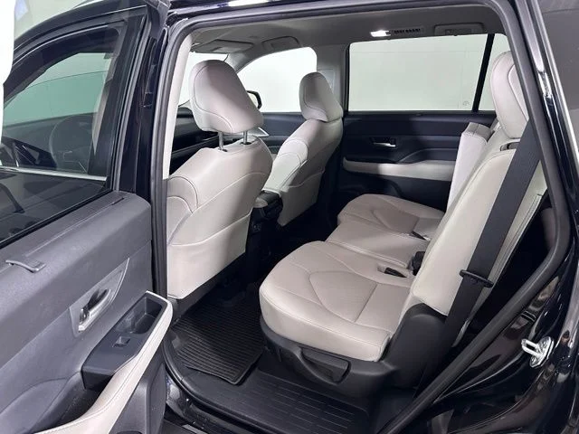 Used 2024 Black Toyota XLE image 17