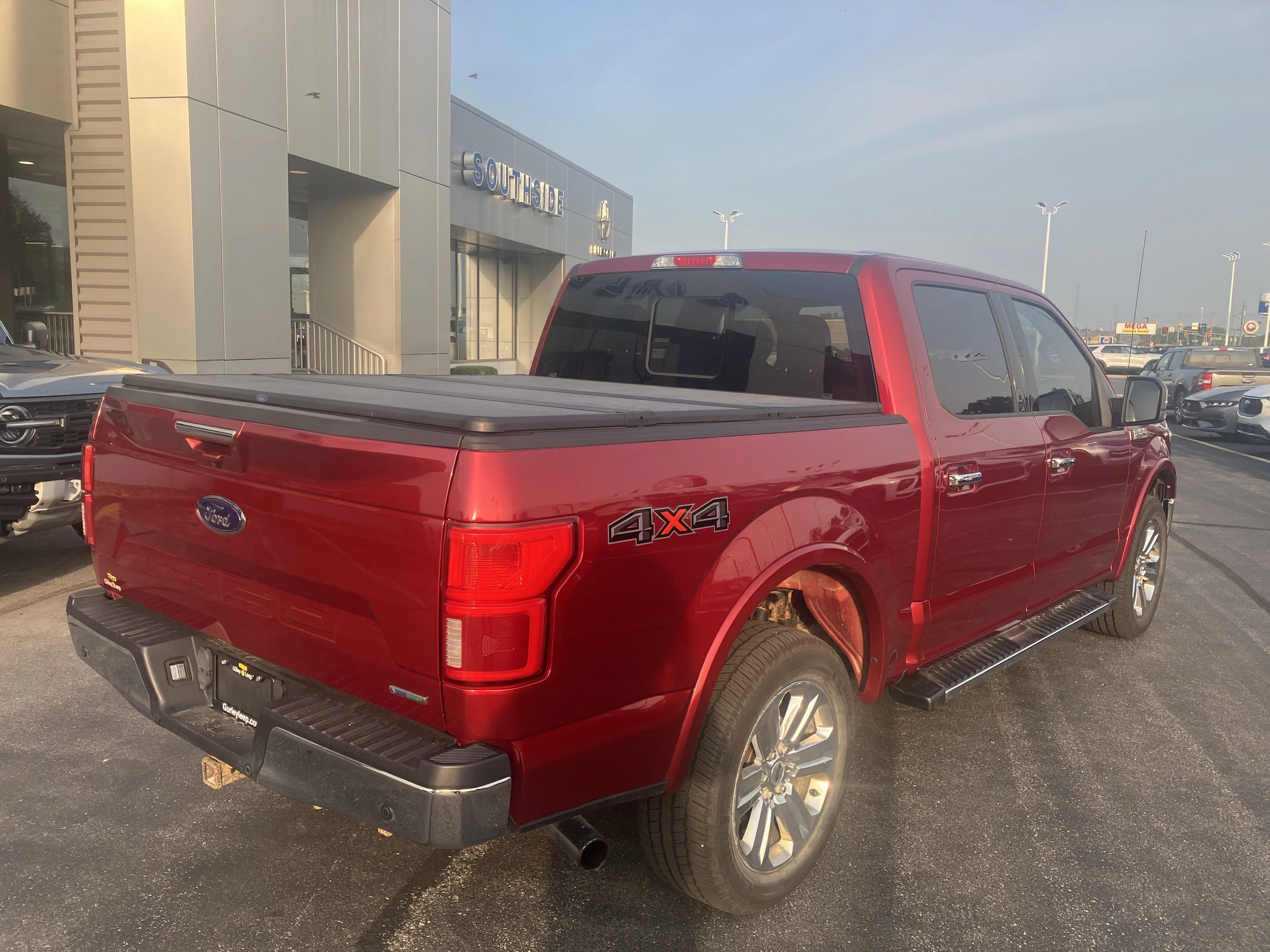 Used 2019 Red Ford LARIAT image 8